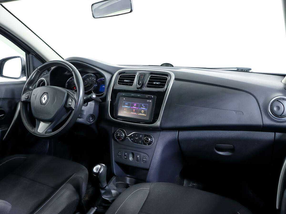 Renault Sandero 2018 года с пробегом. Фото: #8