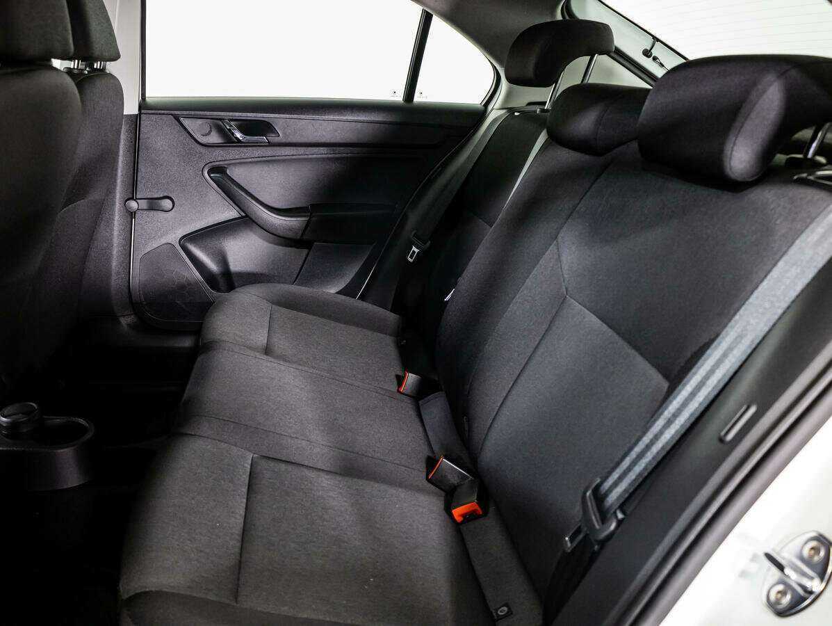 Skoda Rapid 2017 года с пробегом. Фото: #7