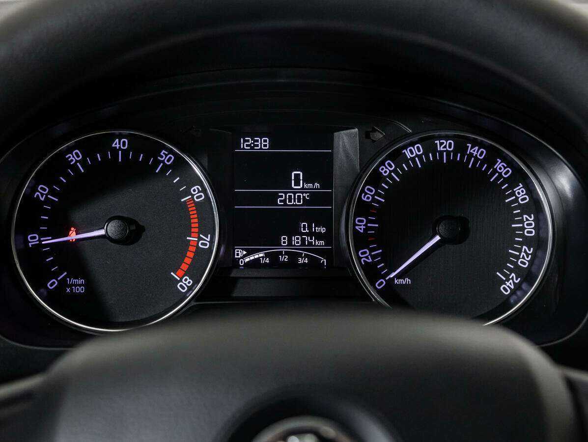 Skoda Rapid 2017 года с пробегом. Фото: #9