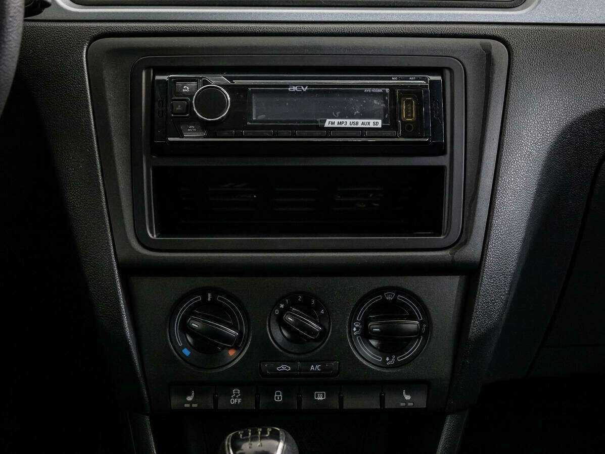 Skoda Rapid 2017 года с пробегом. Фото: #11