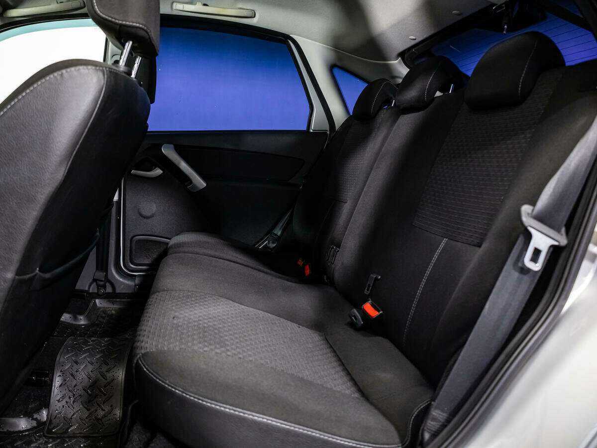 Lada (ВАЗ) Granta 2016 года с пробегом. Фото: #9