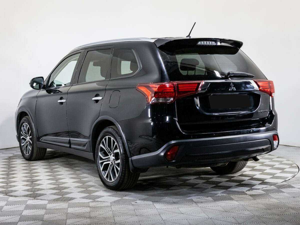 Mitsubishi Outlander 2016 года с пробегом. Фото: #6