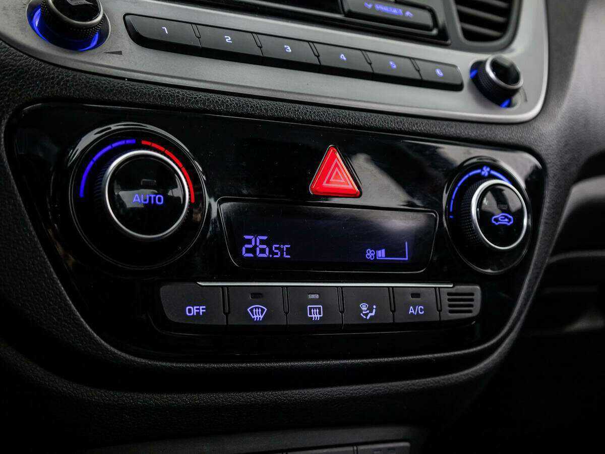 Hyundai Solaris 2018 года с пробегом. Фото: #14