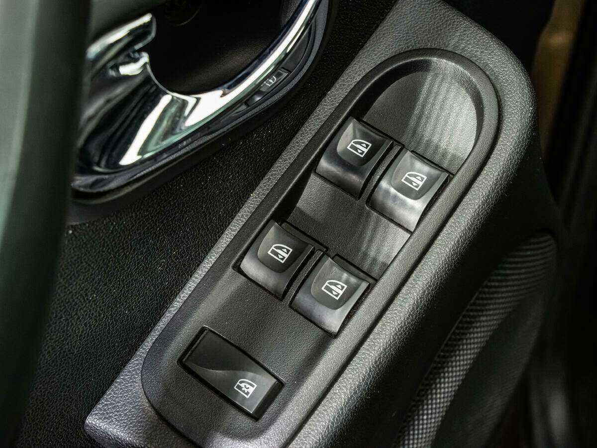 Renault Duster 2015 года с пробегом. Фото: #15