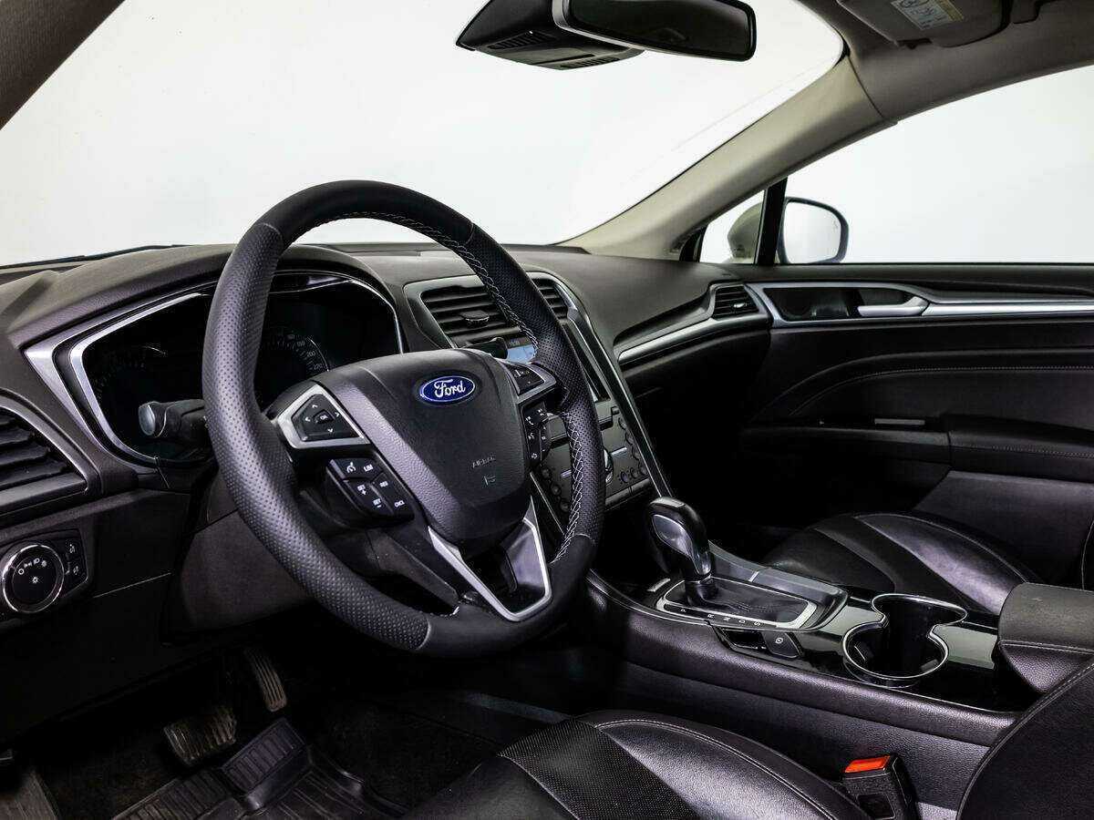 Ford Mondeo 2016 года с пробегом. Фото: #9