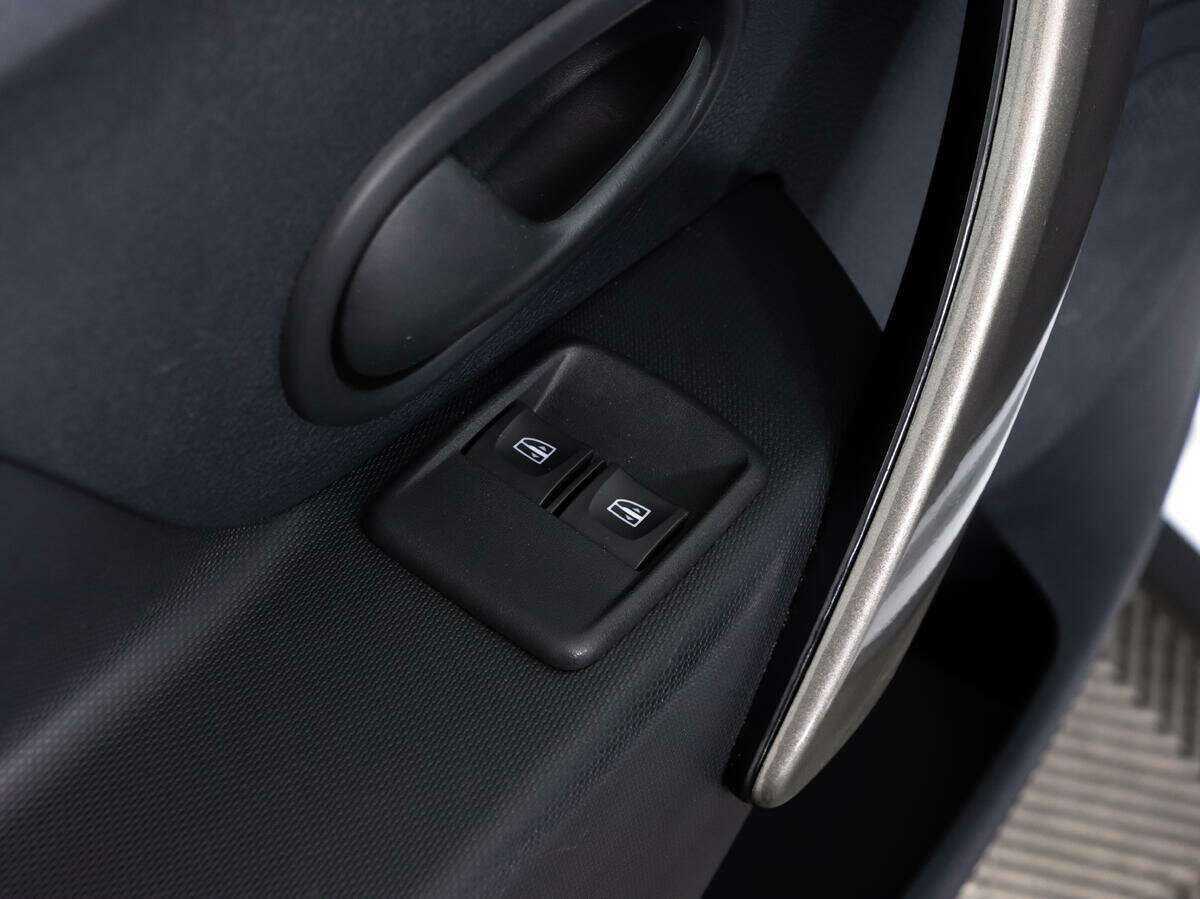 Renault Logan 2022 года с пробегом. Фото: #12