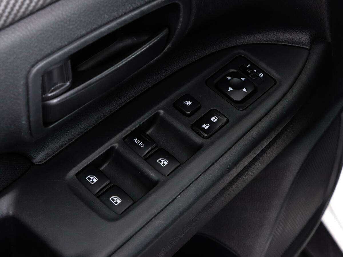 Mitsubishi Outlander 2018 года с пробегом. Фото: #14