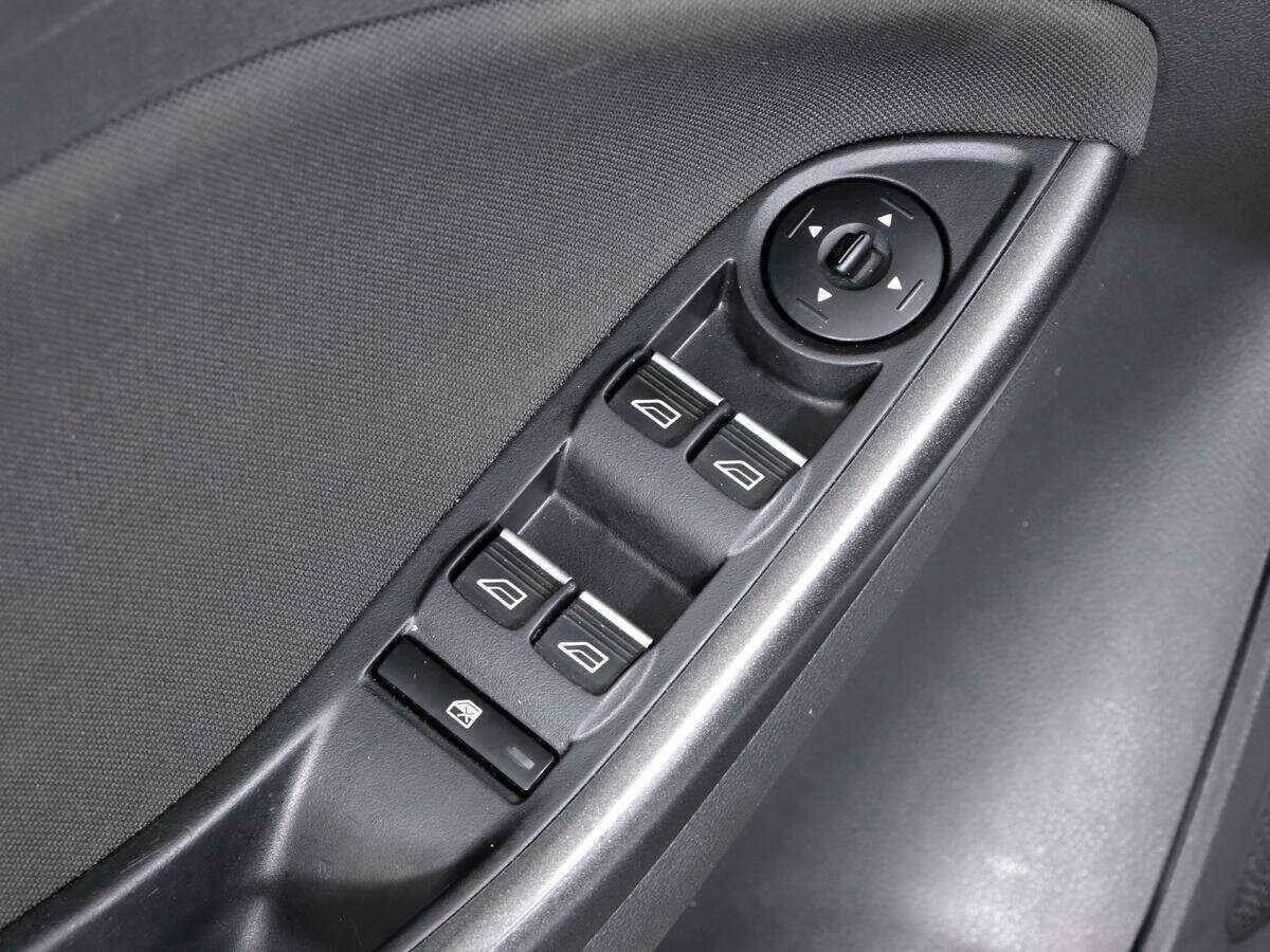 Ford Focus 2017 года с пробегом. Фото: #15