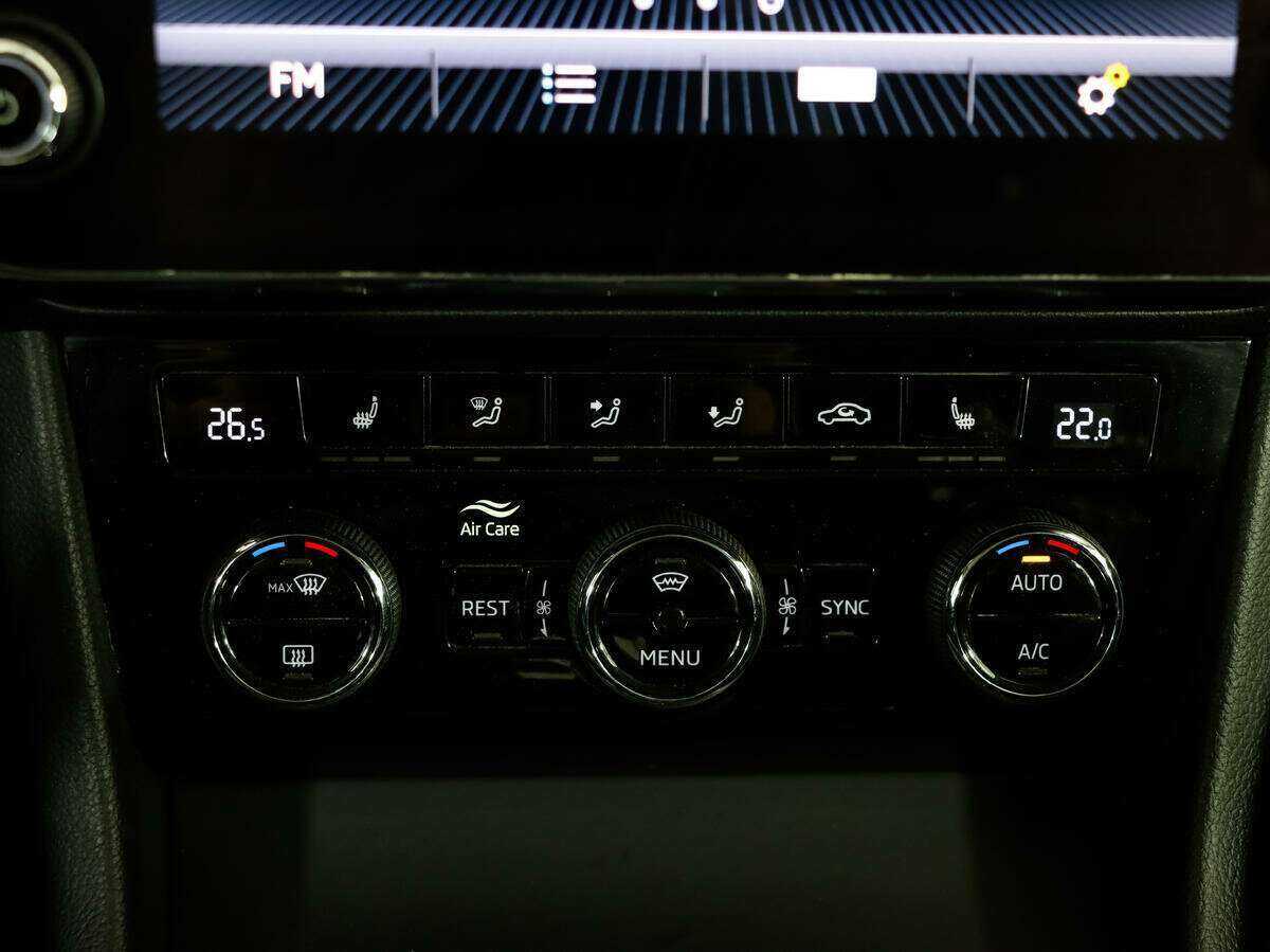 Skoda Superb 2018 года с пробегом. Фото: #9