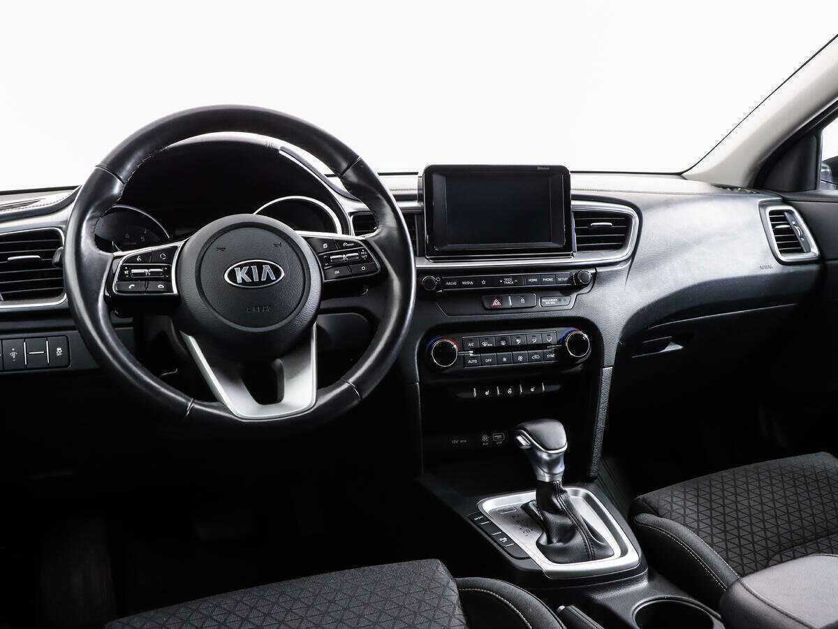 Kia Ceed 2019 года с пробегом. Фото: #8