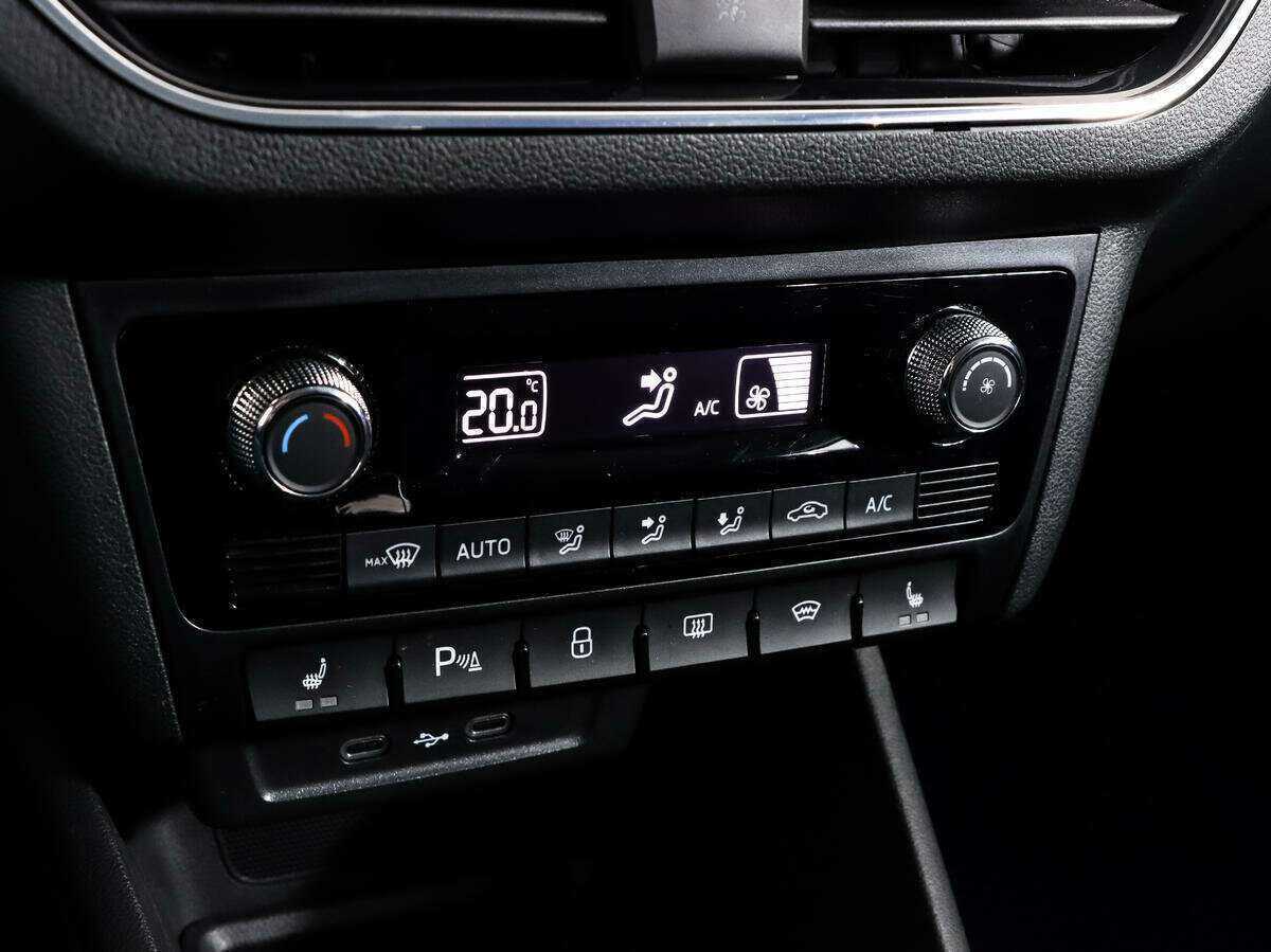 Skoda Rapid 2020 года с пробегом. Фото: #15