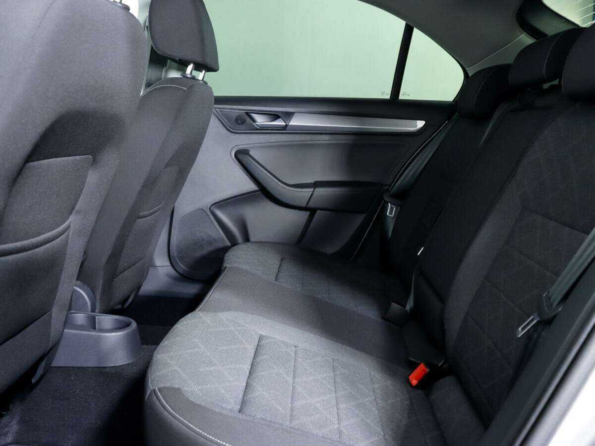 Volkswagen Polo 2020 года с пробегом. Фото: #9