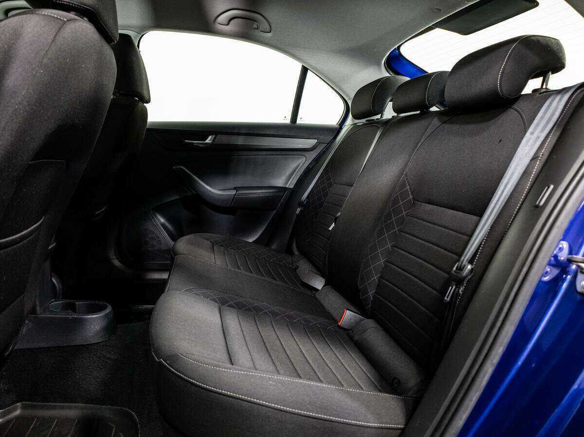 Skoda Rapid 2017 года с пробегом. Фото: #9