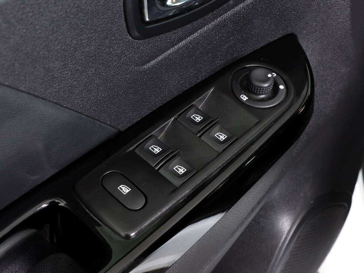 Renault Kaptur 2016 года с пробегом. Фото: #13