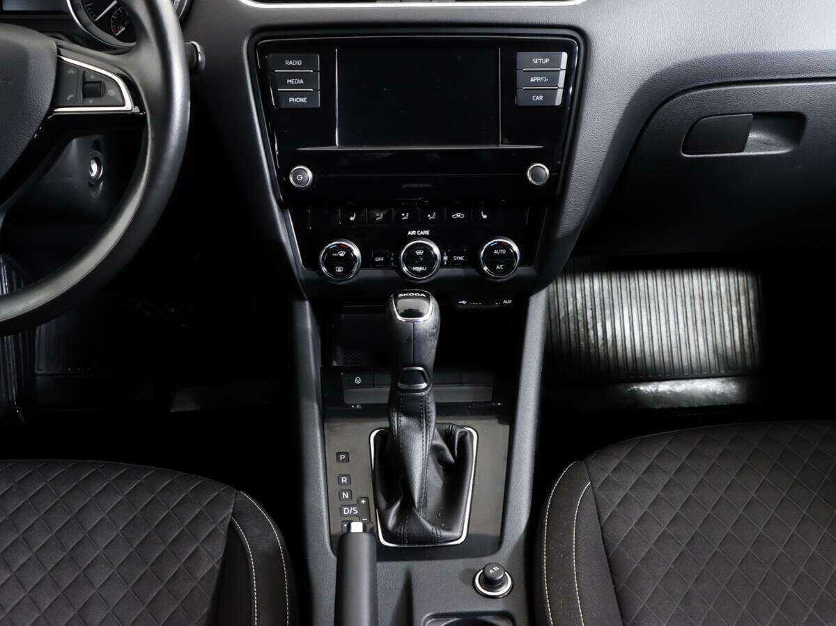 Skoda Octavia 2017 года с пробегом. Фото: #9