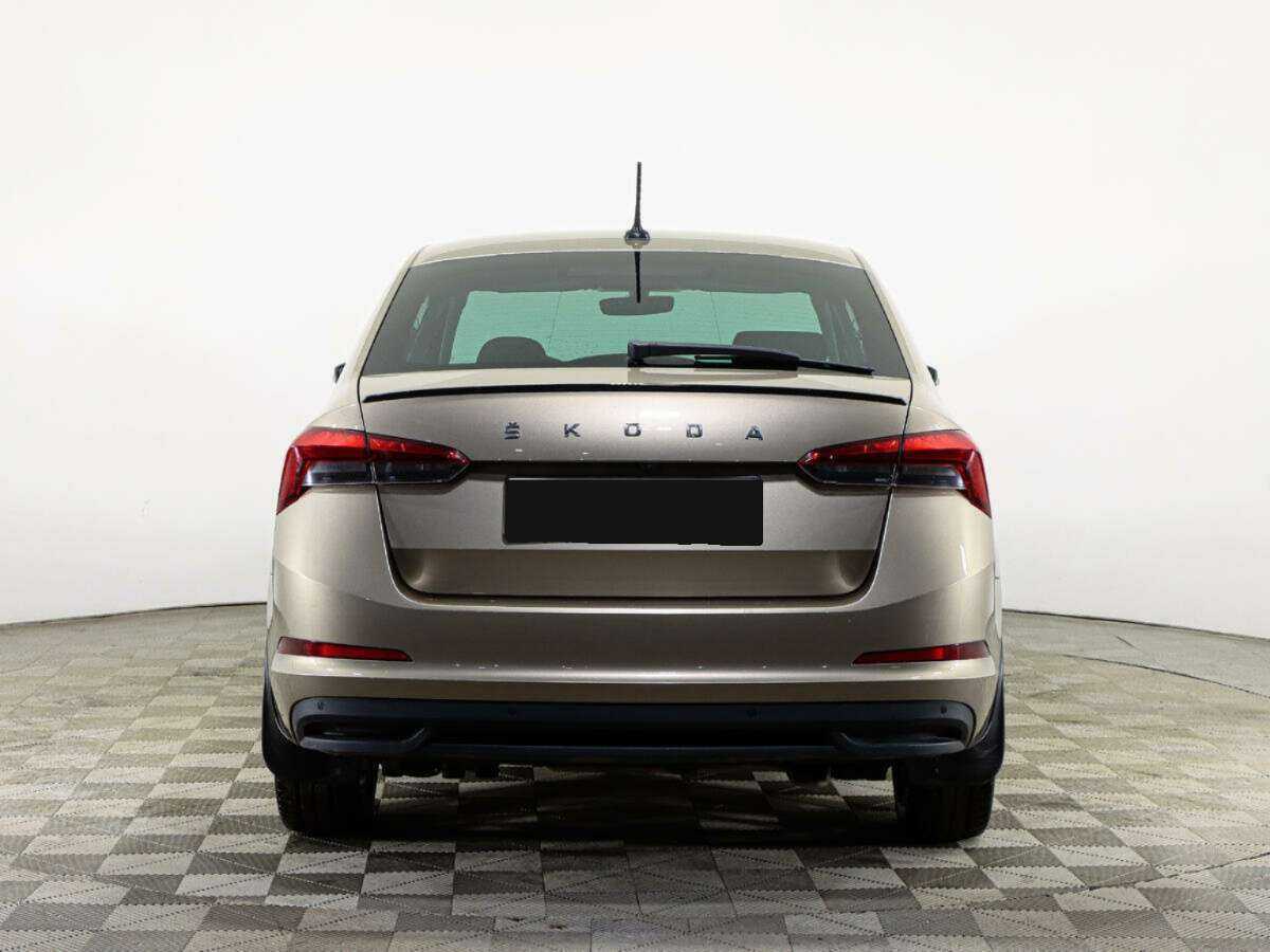 Skoda Rapid 2021 года с пробегом. Фото: #4