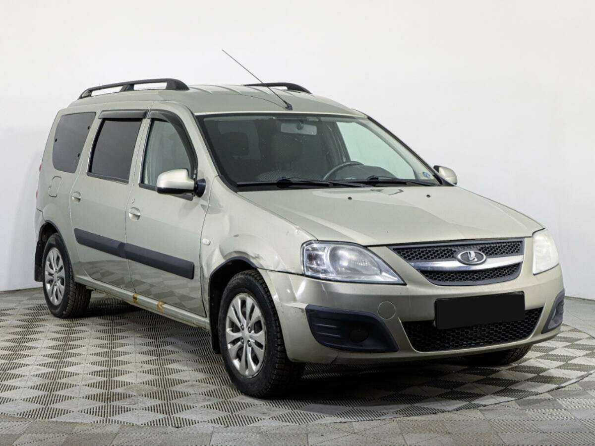 Lada (ВАЗ) Largus 2013 года с пробегом. Фото: #2