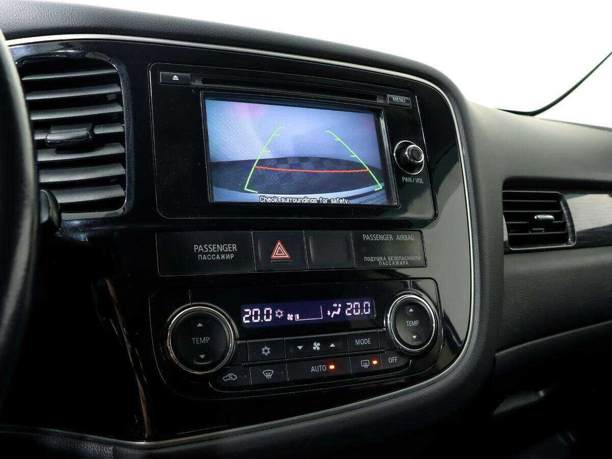 Mitsubishi Outlander 2015 года с пробегом. Фото: #13