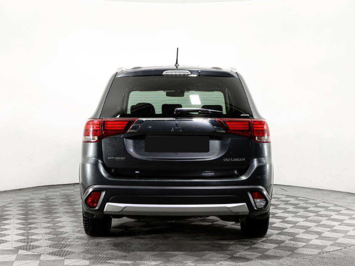 Mitsubishi Outlander 2016 года с пробегом. Фото: #5