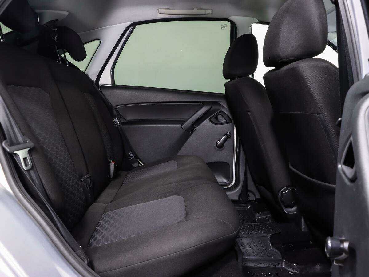 Lada (ВАЗ) Granta 2020 года с пробегом. Фото: #11