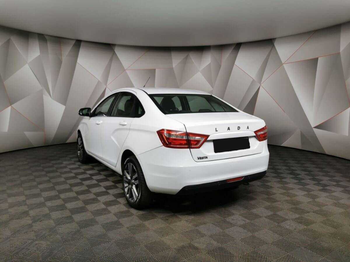 Lada (ВАЗ) Vesta 2018 года с пробегом. Фото: #3