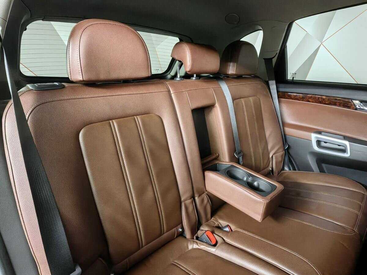 Opel Antara 2015 года с пробегом. Фото: #12