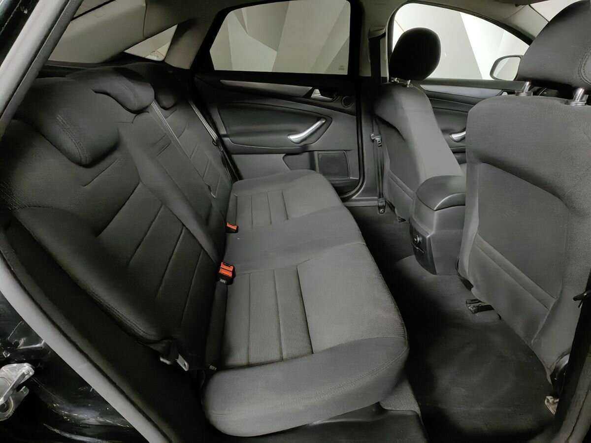 Ford Mondeo 2014 года с пробегом. Фото: #11