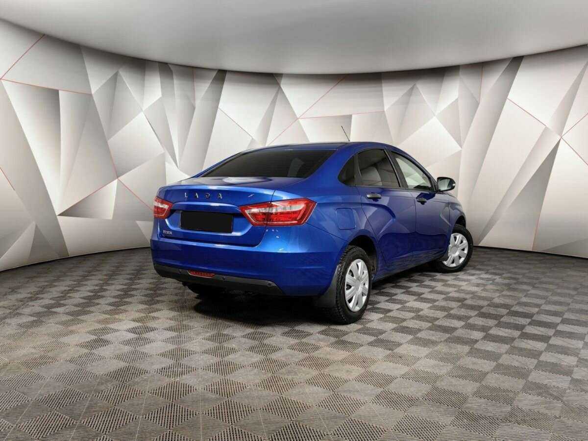 Lada (ВАЗ) Vesta 2021 года с пробегом. Фото: #1