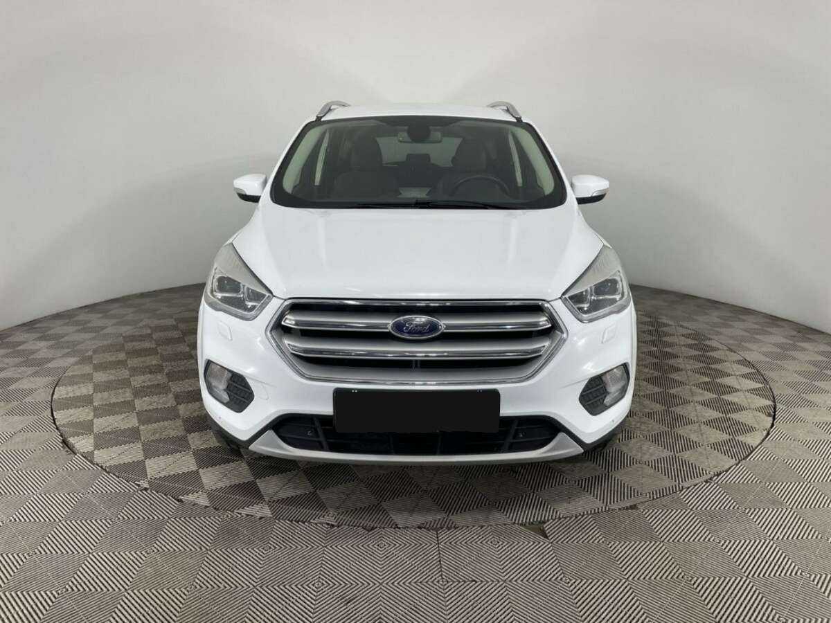 Ford Kuga 2017 года с пробегом. Фото: #1