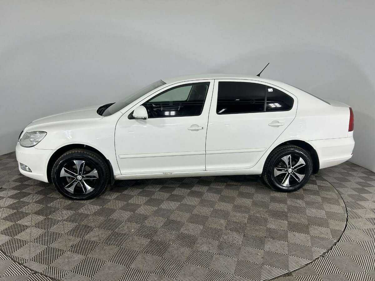 Skoda Octavia 2012 года с пробегом. Фото: #4