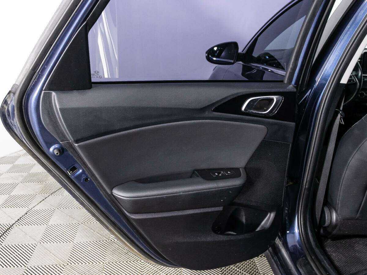 Kia Ceed 2019 года с пробегом. Фото: #25