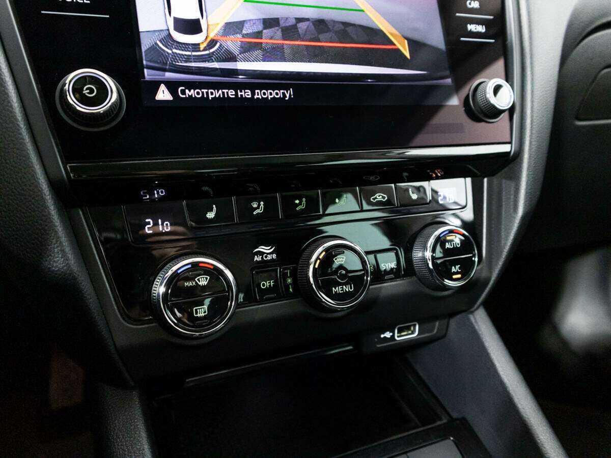 Skoda Octavia 2019 года с пробегом. Фото: #16
