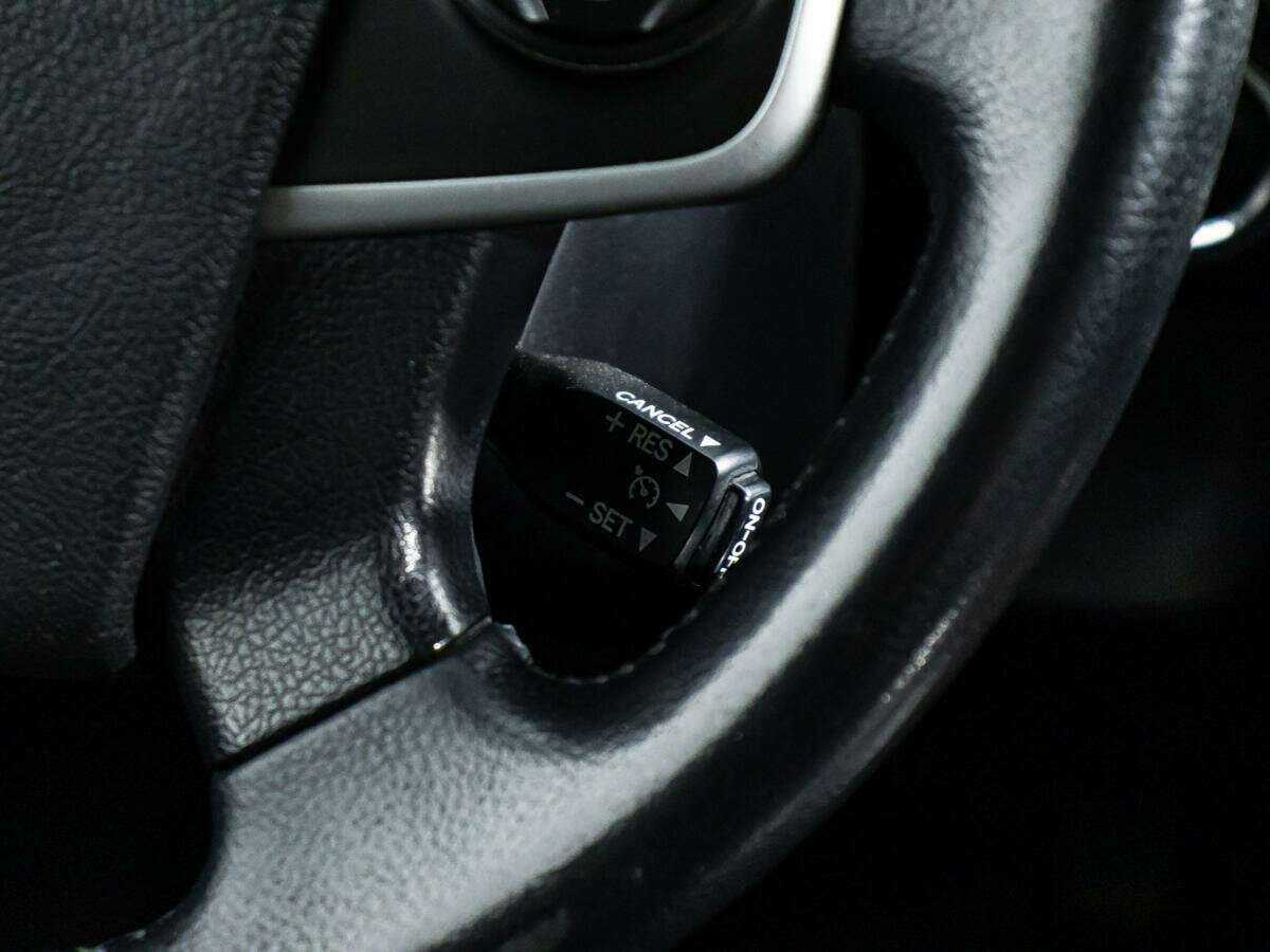 Toyota Camry 2012 года с пробегом. Фото: #20