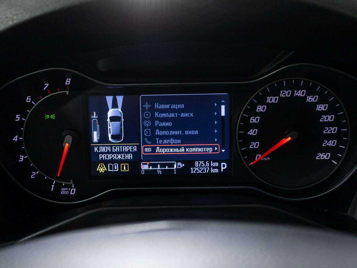 Ford Mondeo 2013 года с пробегом. Фото: #11