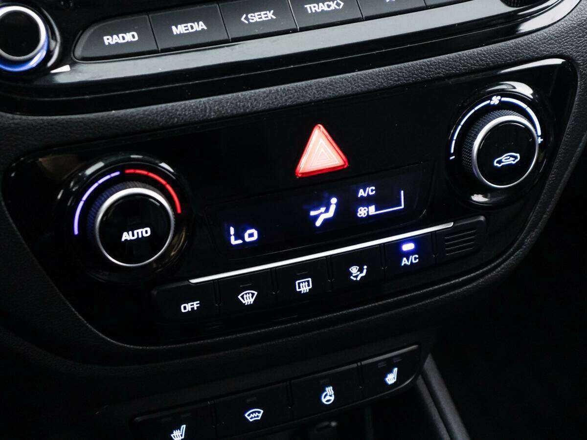 Hyundai Solaris 2021 года с пробегом. Фото: #15