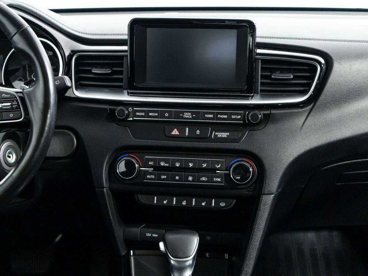 Kia Ceed 2018 года с пробегом. Фото: #13