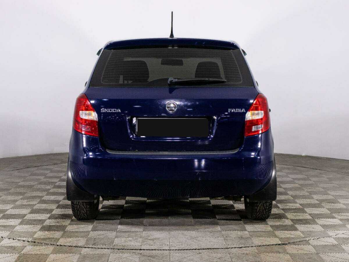Skoda Fabia 2013 года с пробегом. Фото: #5