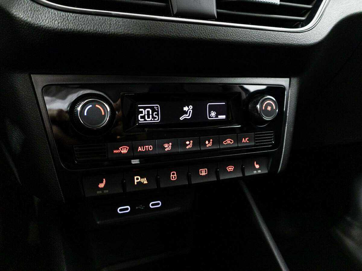 Volkswagen Polo 2021 года с пробегом. Фото: #16