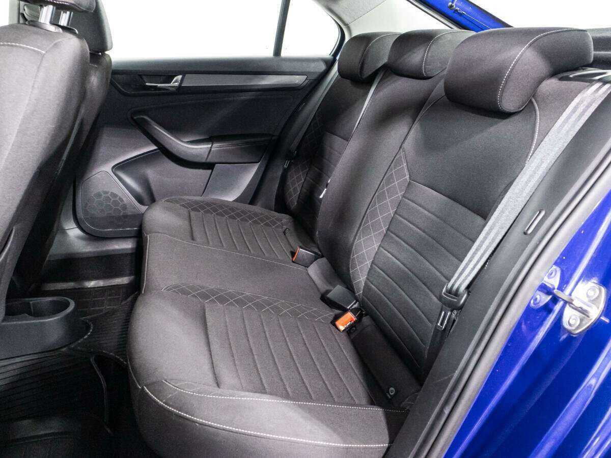 Skoda Rapid 2017 года с пробегом. Фото: #9