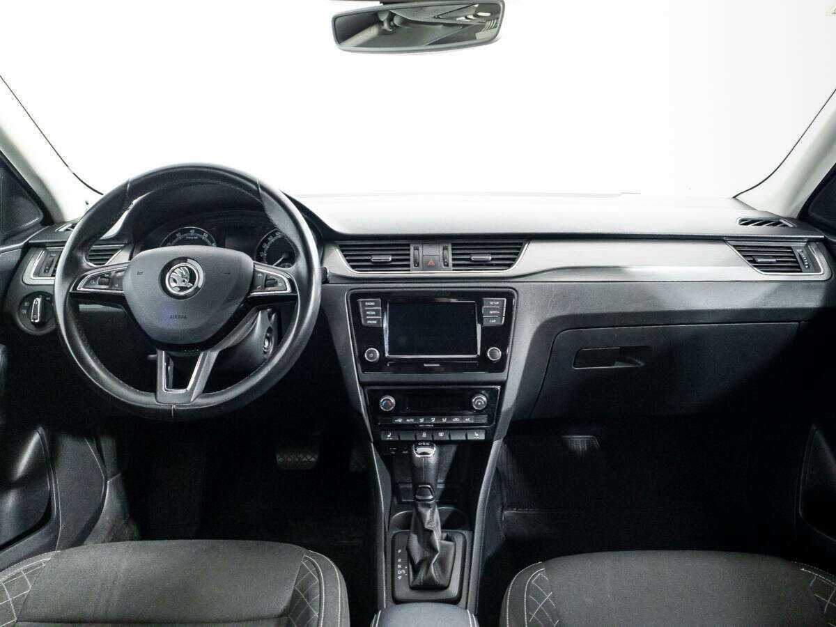 Skoda Rapid 2017 года с пробегом. Фото: #12