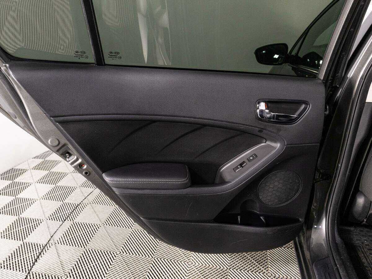 Kia Cerato 2019 года с пробегом. Фото: #24
