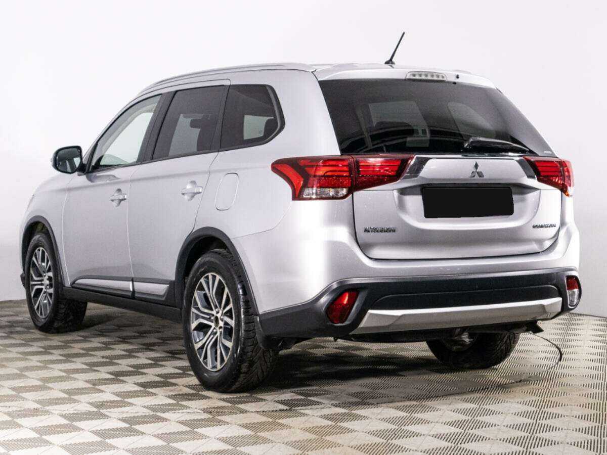 Mitsubishi Outlander 2015 года с пробегом. Фото: #6