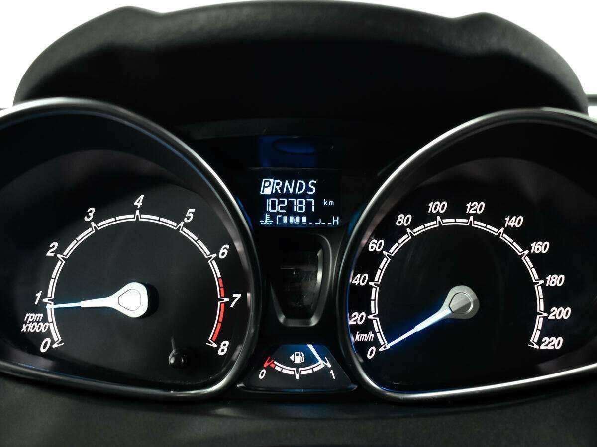 Ford Fiesta 2016 года с пробегом. Фото: #8