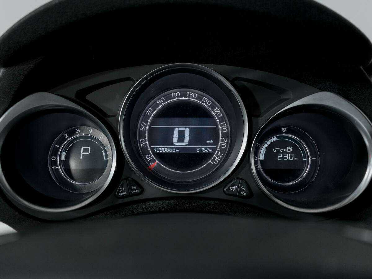 Citroen C4 2016 года с пробегом. Фото: #10