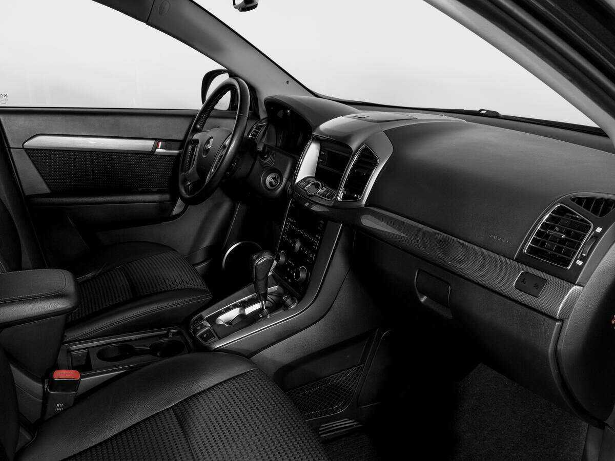 Chevrolet Captiva 2013 года с пробегом. Фото: #8