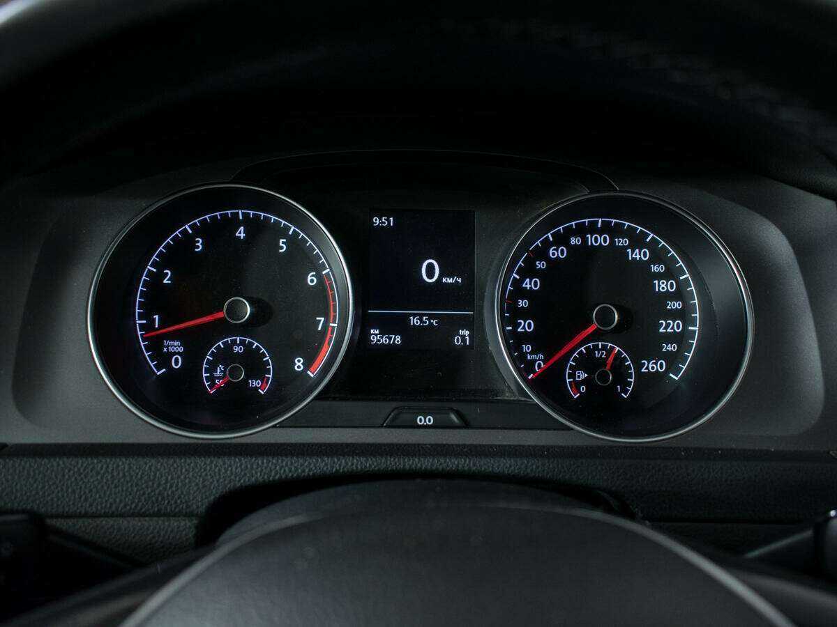 Volkswagen Golf 2013 года с пробегом. Фото: #10