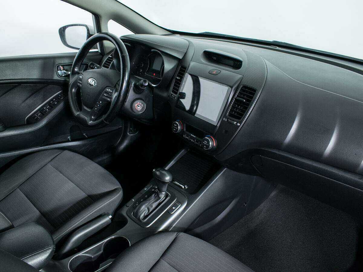 Kia Cerato 2015 года с пробегом. Фото: #8