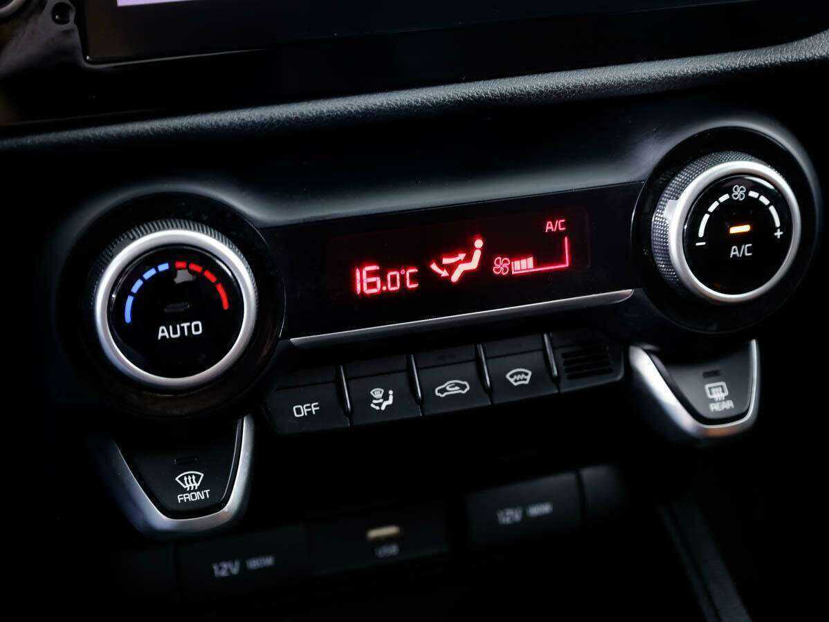 Kia Rio 2021 года с пробегом. Фото: #17