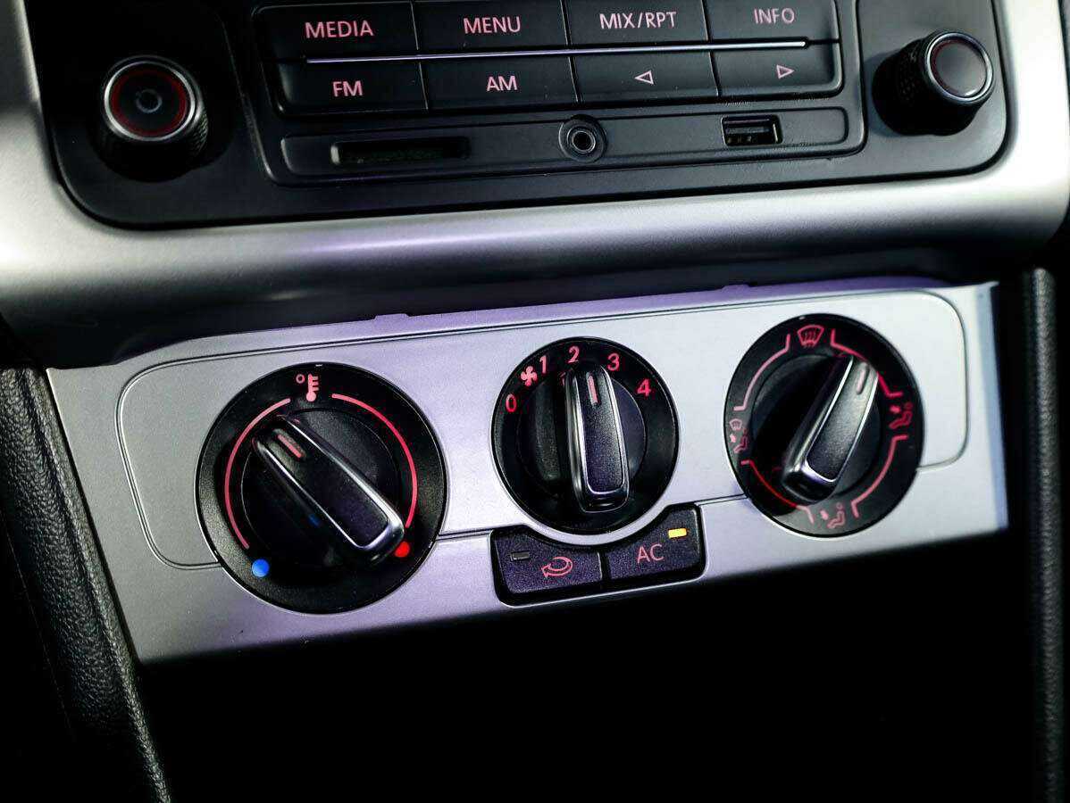 Volkswagen Polo 2013 года с пробегом. Фото: #16