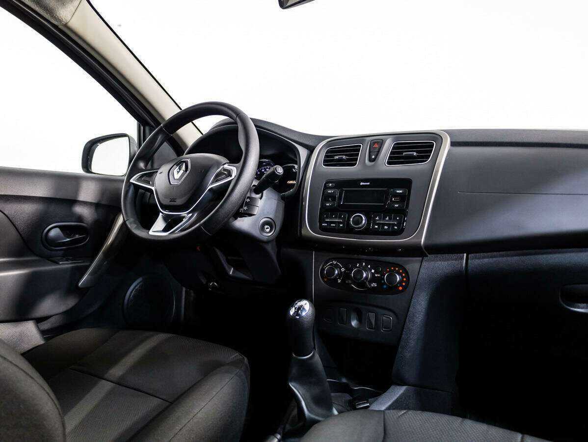 Renault Logan 2019 года с пробегом. Фото: #7
